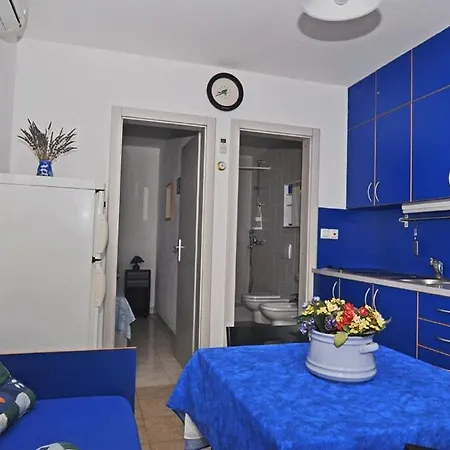 דירה By The Sea Pasadur, Lastovo - 8351 אובלי