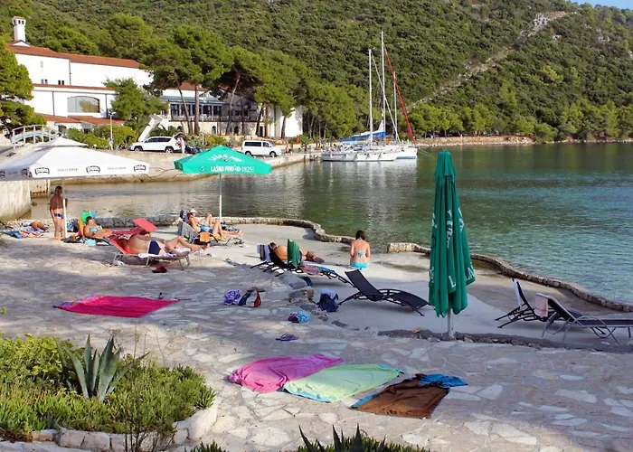 By The Sea Pasadur, Lastovo - 8351 * Uble