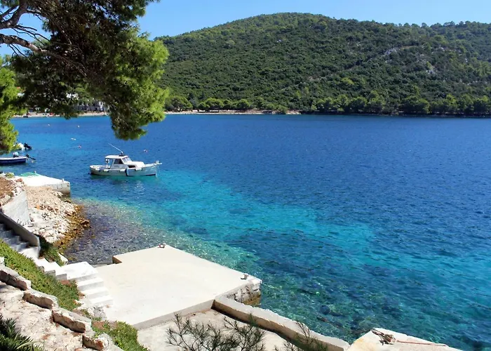 By The Sea Pasadur, Lastovo - 8351 Apartamento Uble