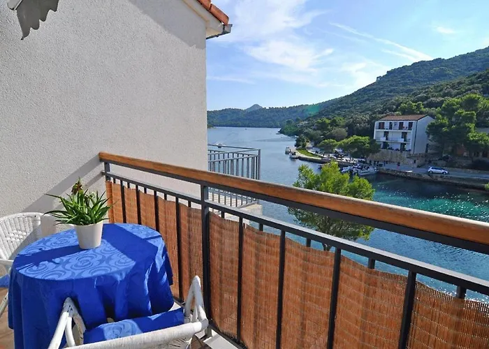Apartamento By The Sea Pasadur, Lastovo - 8351 Uble