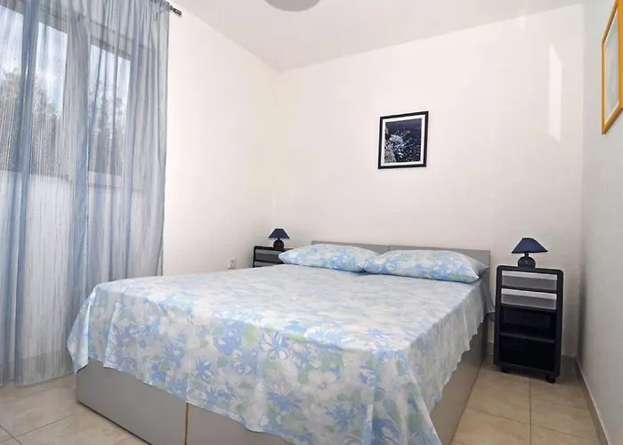 By The Sea Pasadur, Lastovo - 8351 *